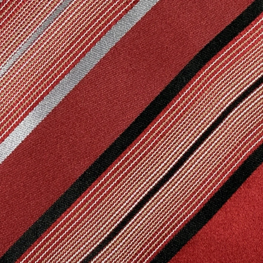 Geoffrey Beene Red Striped 100% Silk Necktie Mens Classic Dress Tie 59x3.75